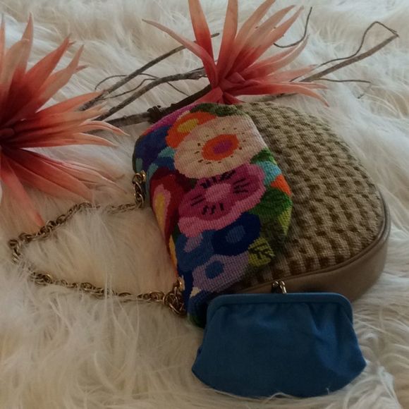 UNIQUE 💞GORGEOUS  purse 💞 - Picture 15 of 16